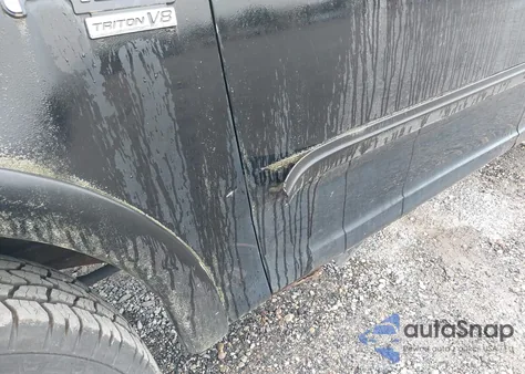 2003 Ford F-150 Lariat/Xlt from USA, damaged, VIN 1FTRW08LX3KC83164